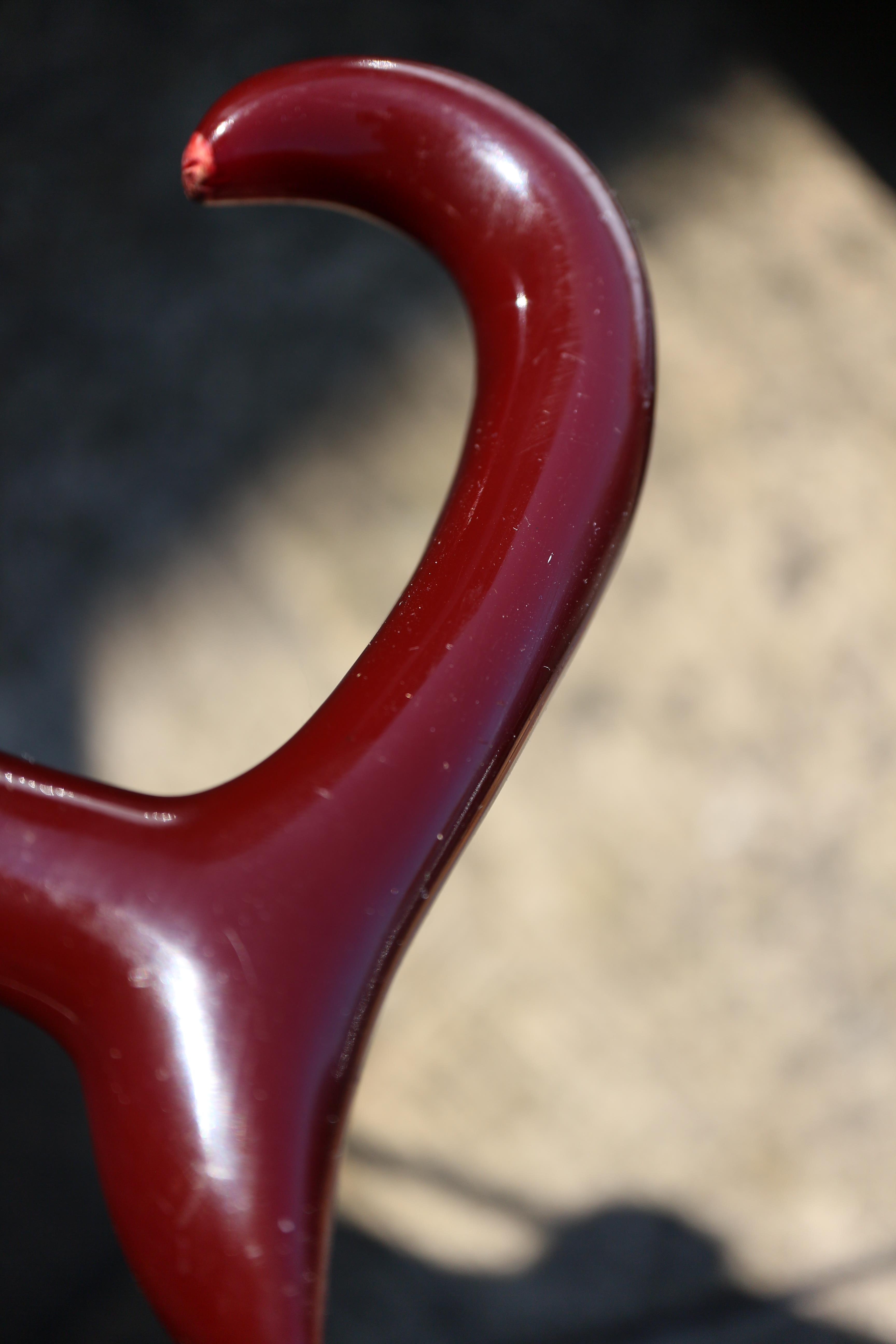 A walking stick with red Bakelite handle, 36 1/4" long - Image 5 of 7
