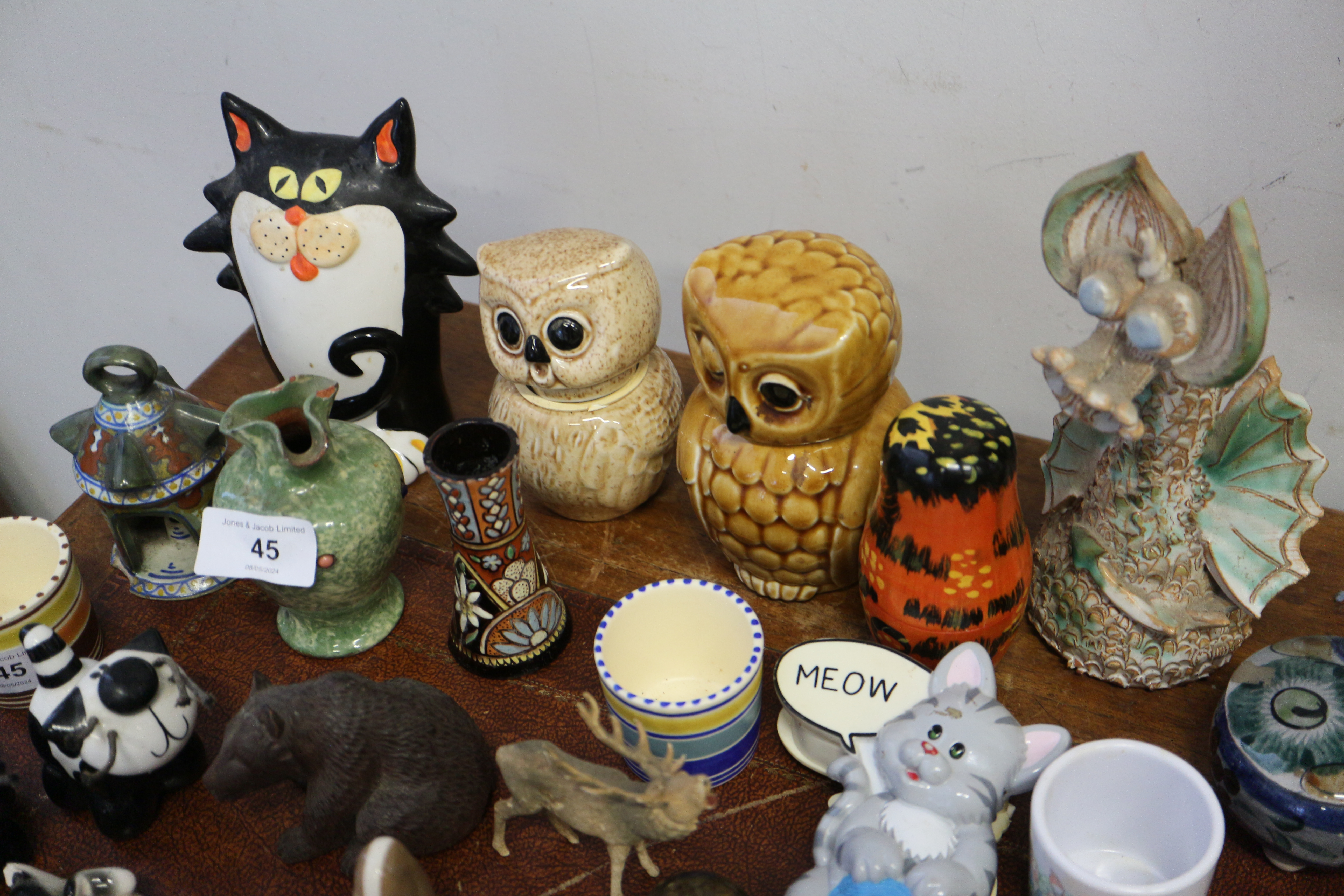 A collection of ceramic and other miniatures, Wade animals, etc - Image 6 of 9