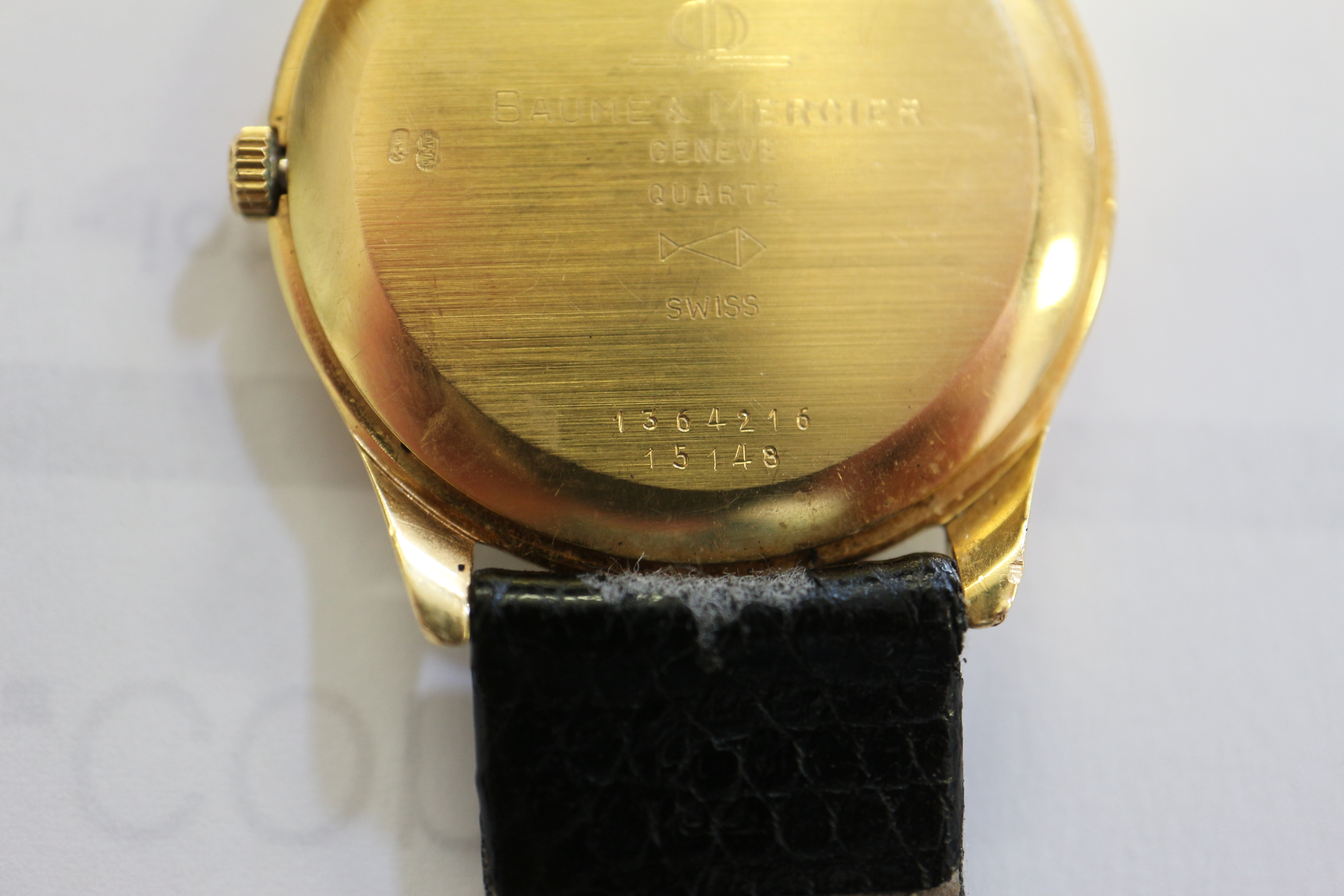 A gentleman's 18ct gold cased Baume & Mercier wristwatch with white enamel dial and Roman - Image 3 of 3