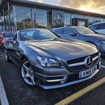 Mercedes-Benz SLK 250 AMG Sport - Iconic Roadster Having rare new 9G-tronic box,latest to 2023,