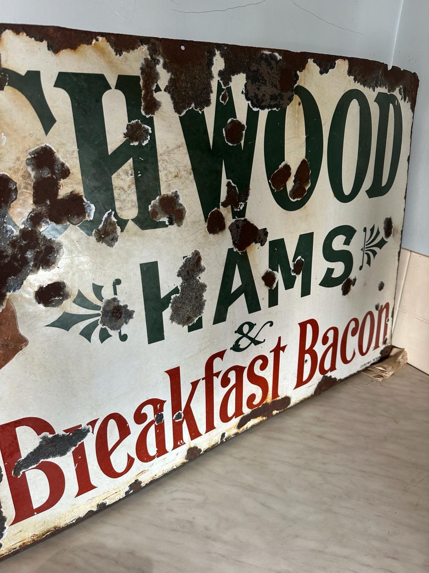 A vintage enamelled advertising sign for Beechwood Hams & Breakfast Bacon, - Image 5 of 5