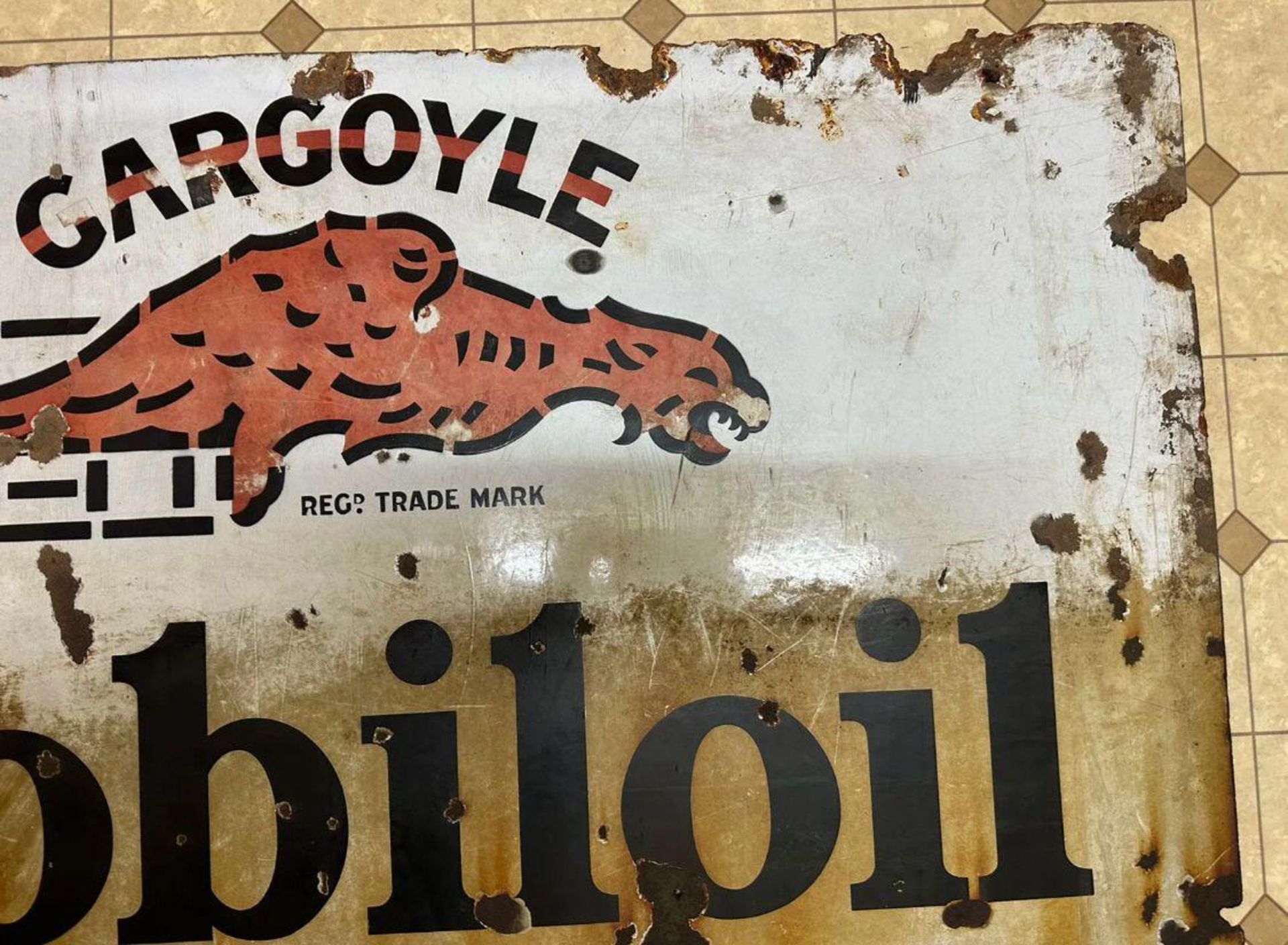 A vintage enamelled advertising sign for Mobiloil Gargoyle, approx 115 x 77cm (45" x 30"). - Image 5 of 7