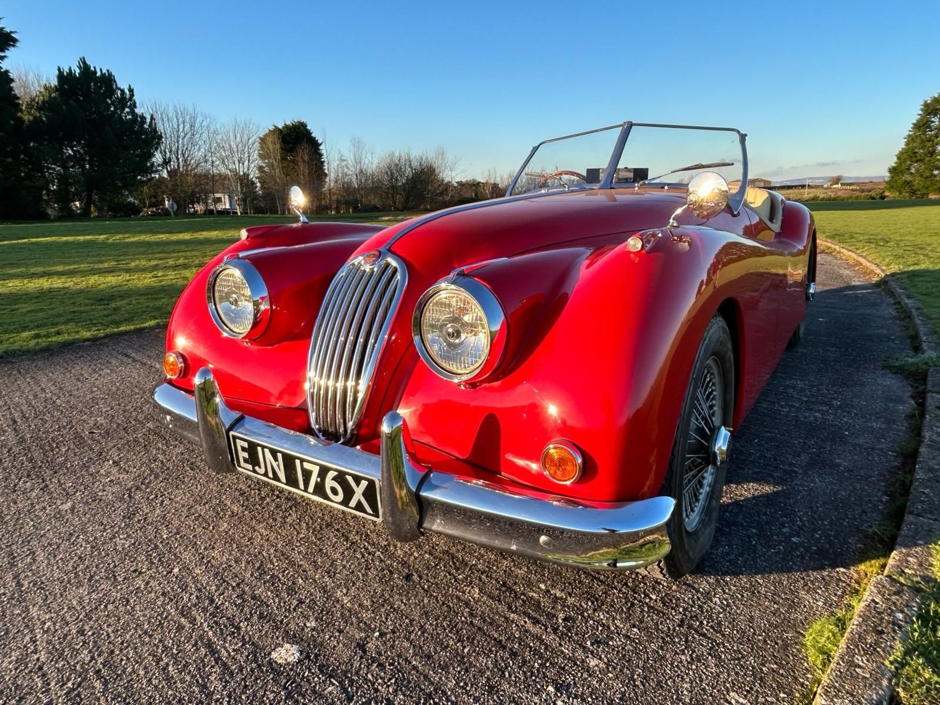 Jaguar XK140 Nostalgia kit car based on a Jaguar XJ6 1986 - Image 22 of 41