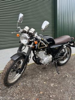 Vintage Motorbikes, Mechanics Home Workshop and Boats