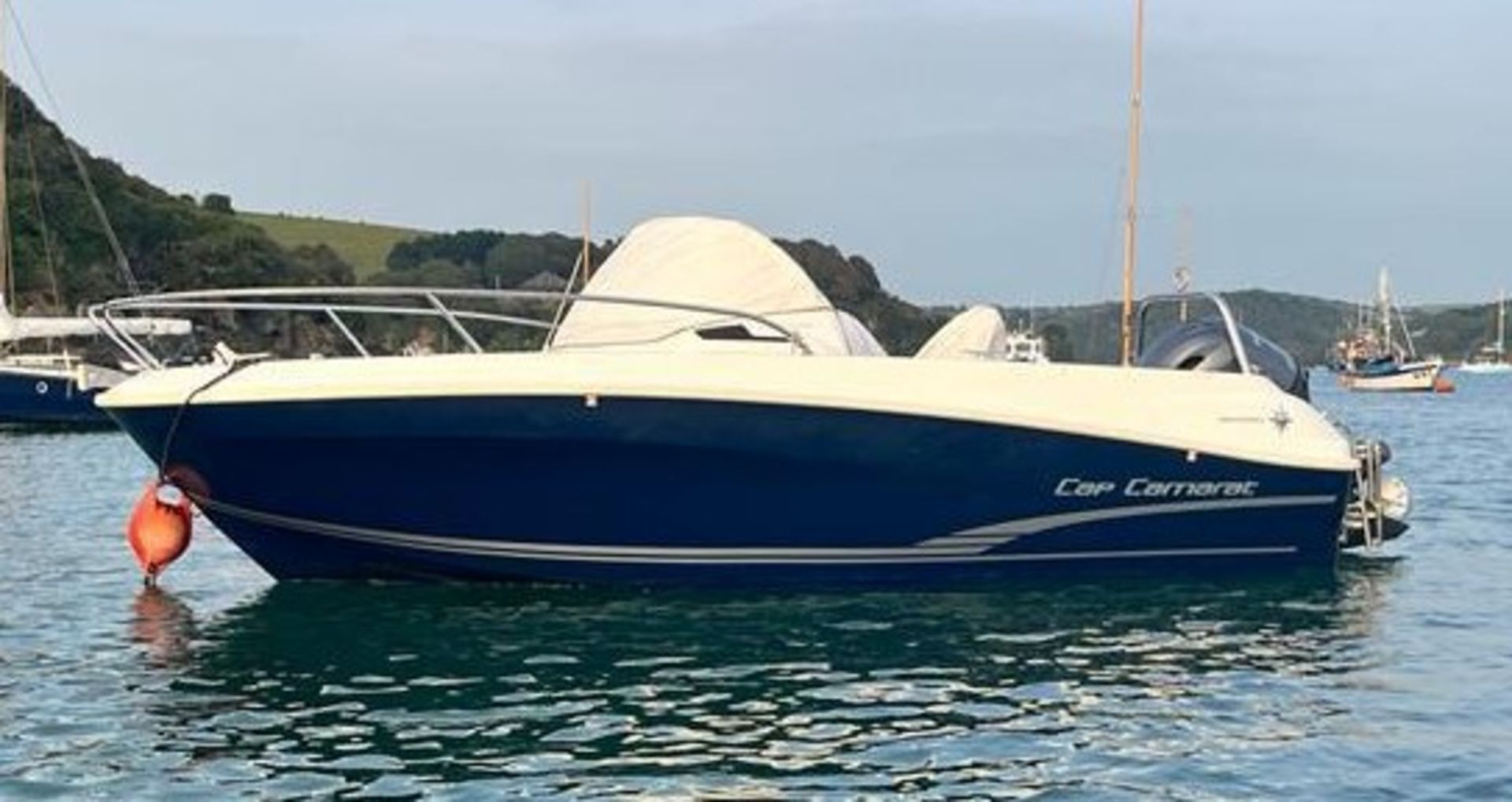 2023 Jeanneau Cap Cameret Motor Boat 5.5WA with Honda BF100 outboard. Having £7,000 of options! - Image 4 of 12