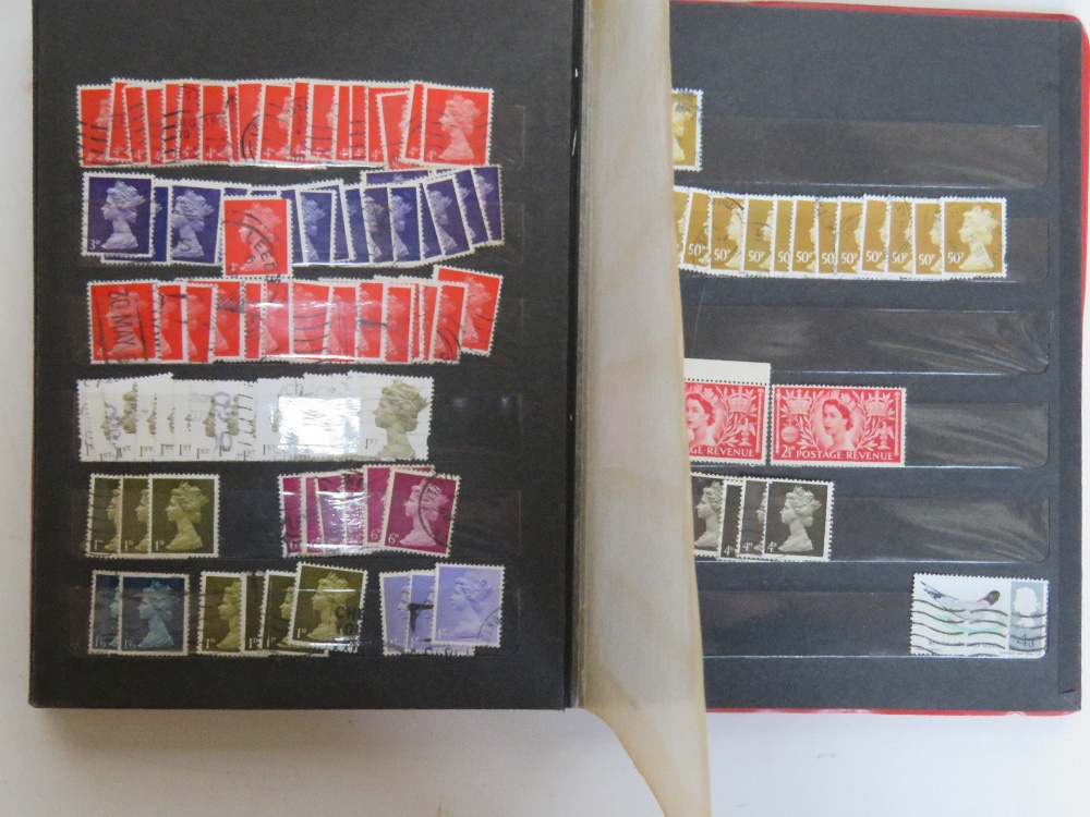 A quantity of assorted 20thC stamps within two albums. - Image 3 of 6