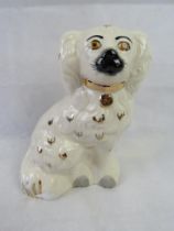 A Beswick King Charles Spaniel mantle dog approx 20 cm high, 1378-5.