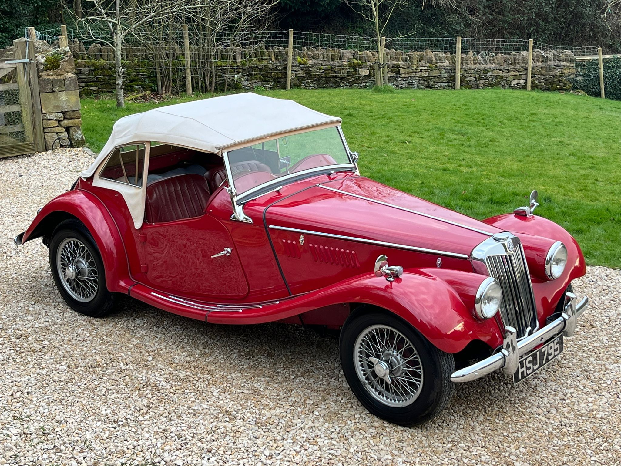 1953 MG TF with full restoration in 1998 - Image 13 of 26