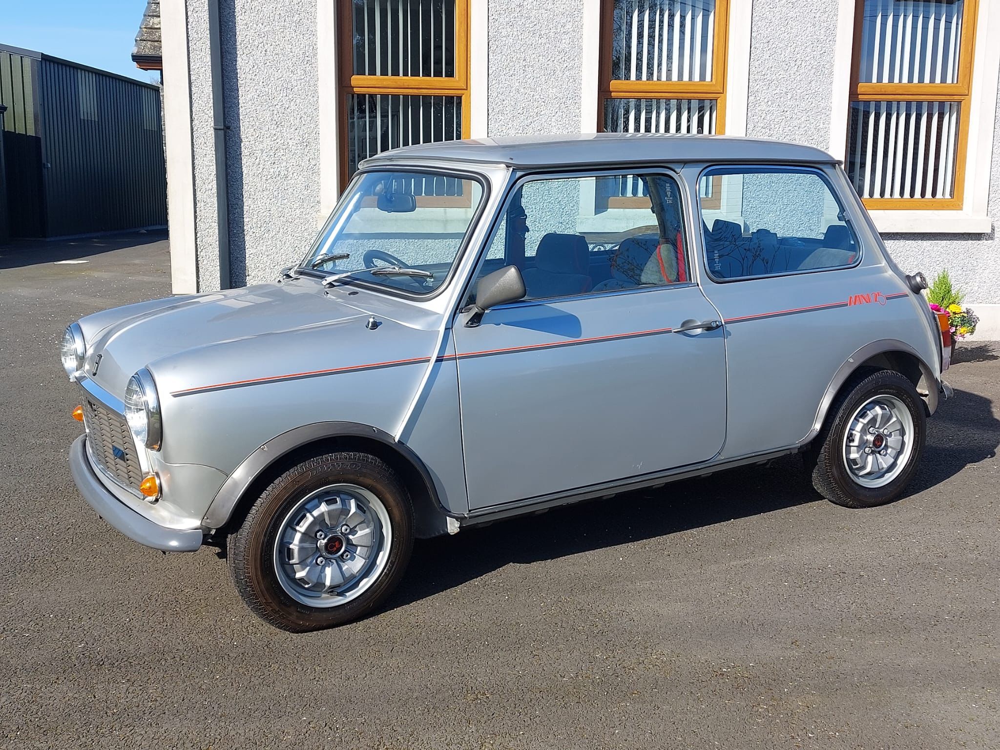 1984 Mini '25'- only 39.9 miles from new & unregistered - Image 3 of 57