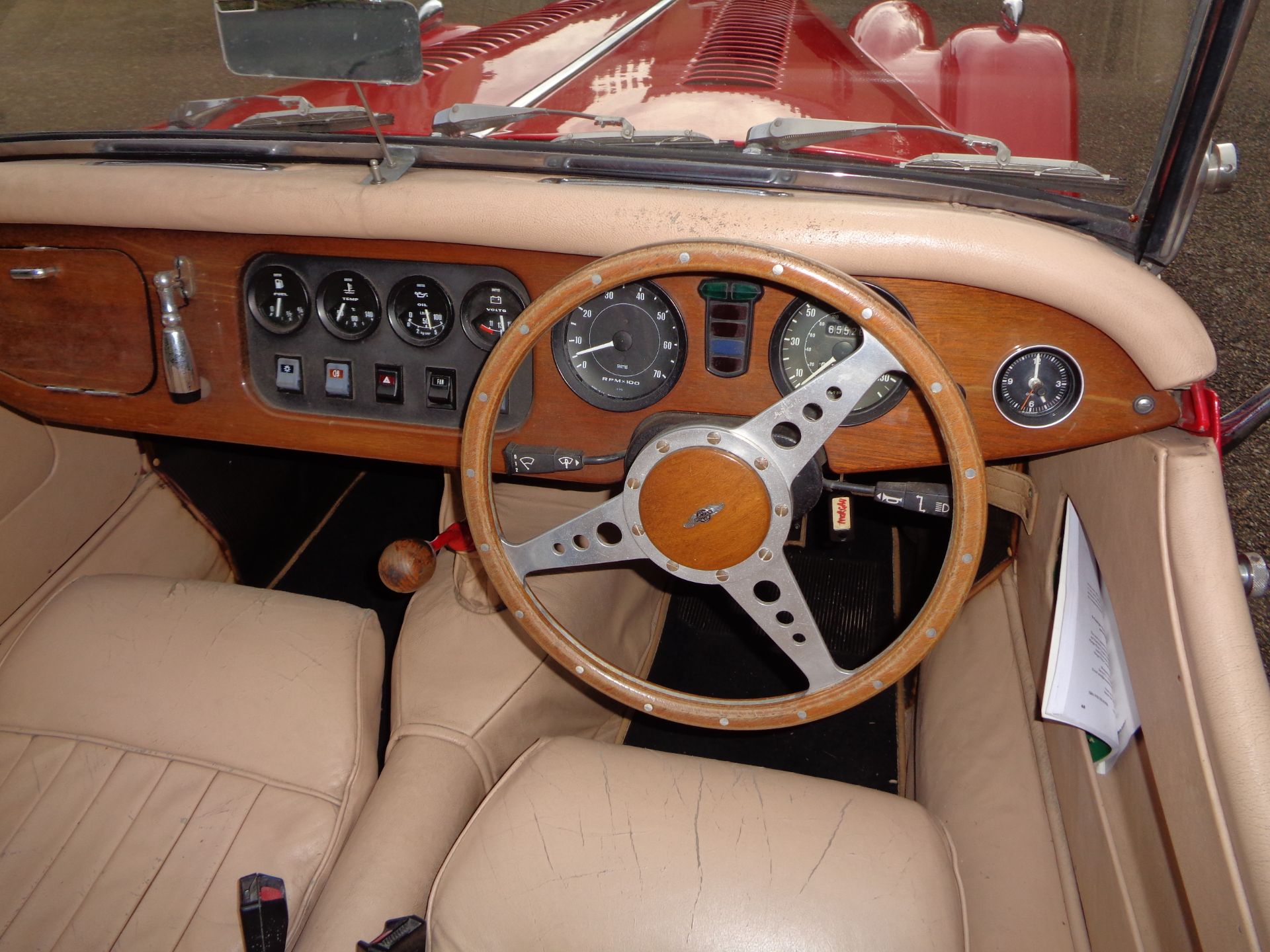 1983 Morgan 4/4 - Un-mistakable style for the British car enthusiast - A true gentleman’s car! - Bild 9 aus 19