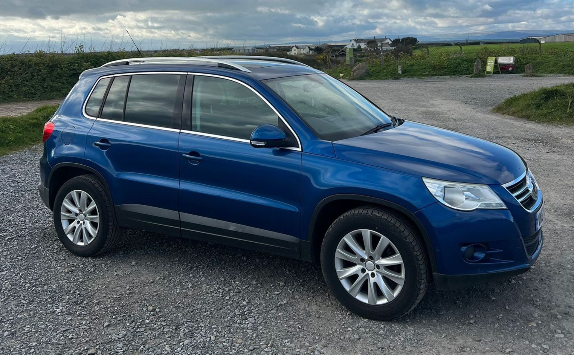 2008 Volkswagen Tiguan SE Tdi 140 - Sport pan roof with 12 months MOT - Offered at No Reserve - Image 3 of 16