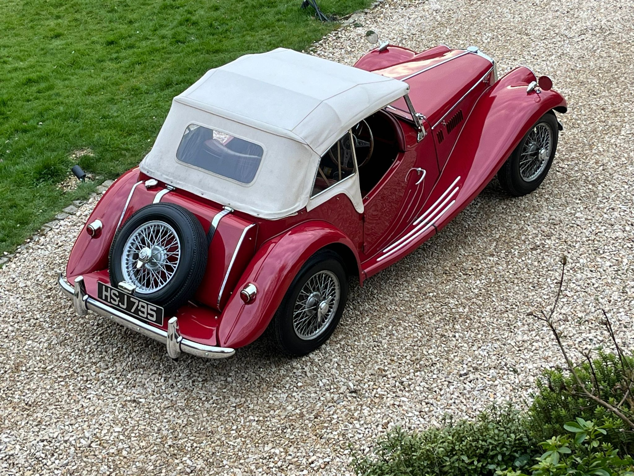 1953 MG TF with full restoration in 1998 - Image 17 of 26