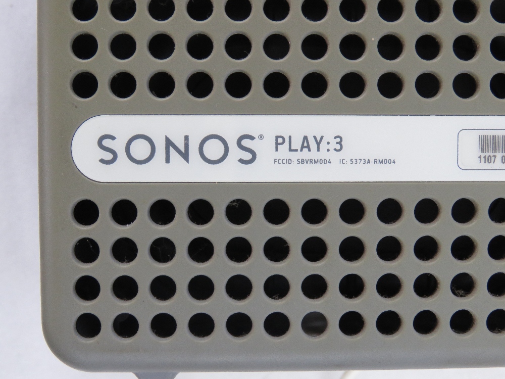 A Sonos Play 3 speaker. Disclaimer: electrical items are sold as untested and without guarantee. - Image 2 of 2