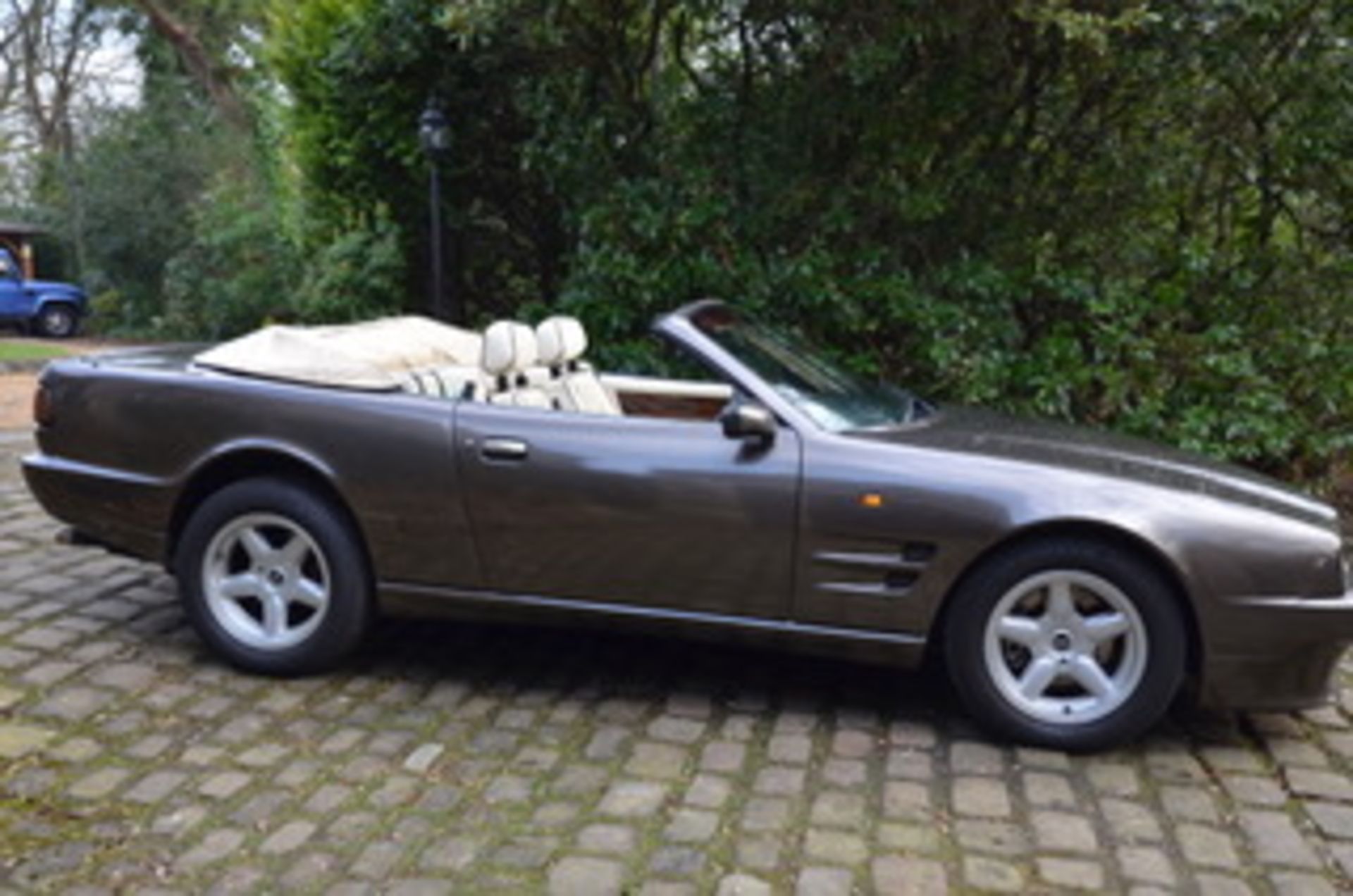 1993 Aston Martin Virage Volante - Having 11 months MOT and aviators number plate H1 AGL - Image 5 of 48