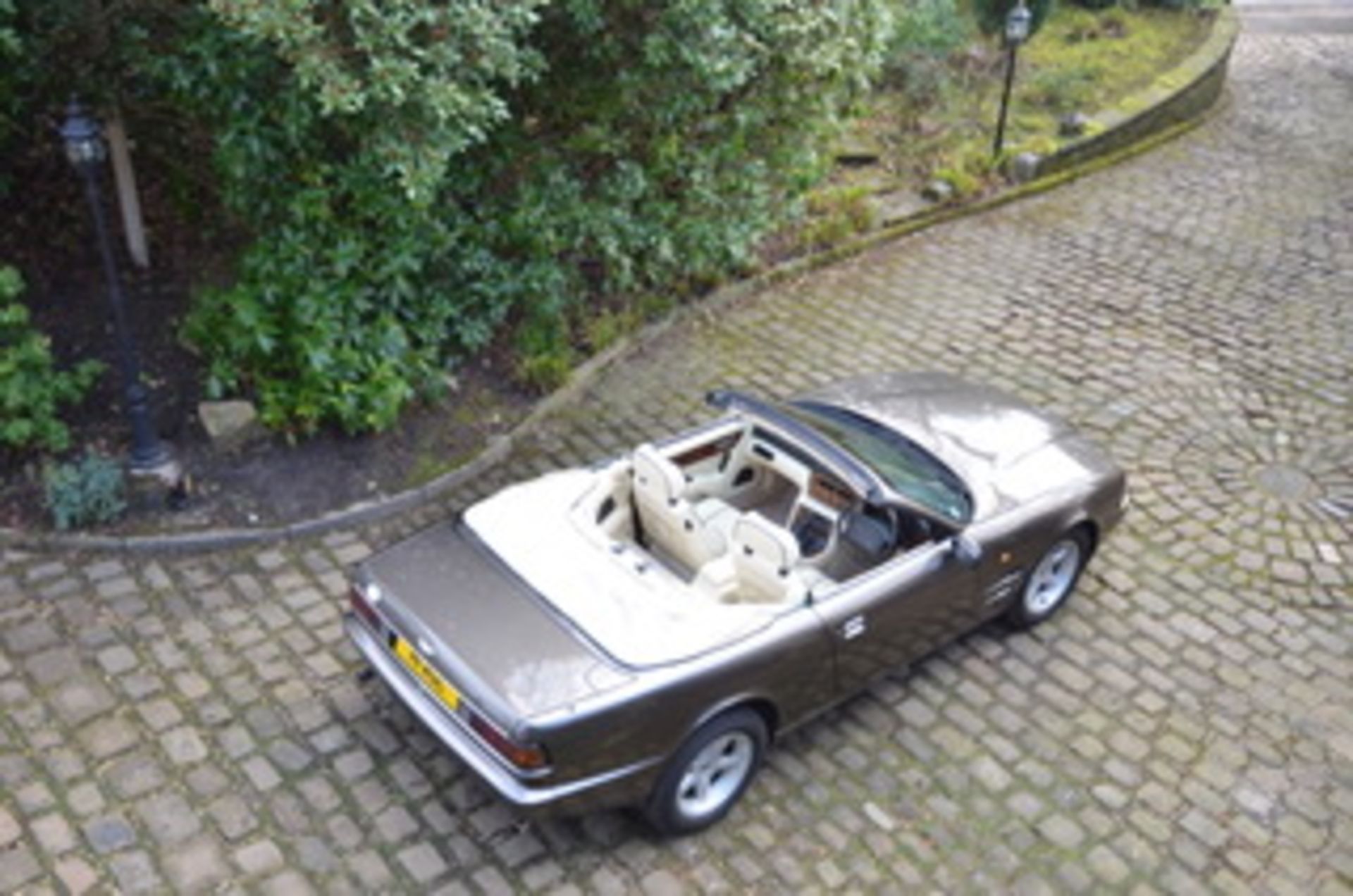 1993 Aston Martin Virage Volante - Having 11 months MOT and aviators number plate H1 AGL - Image 7 of 48