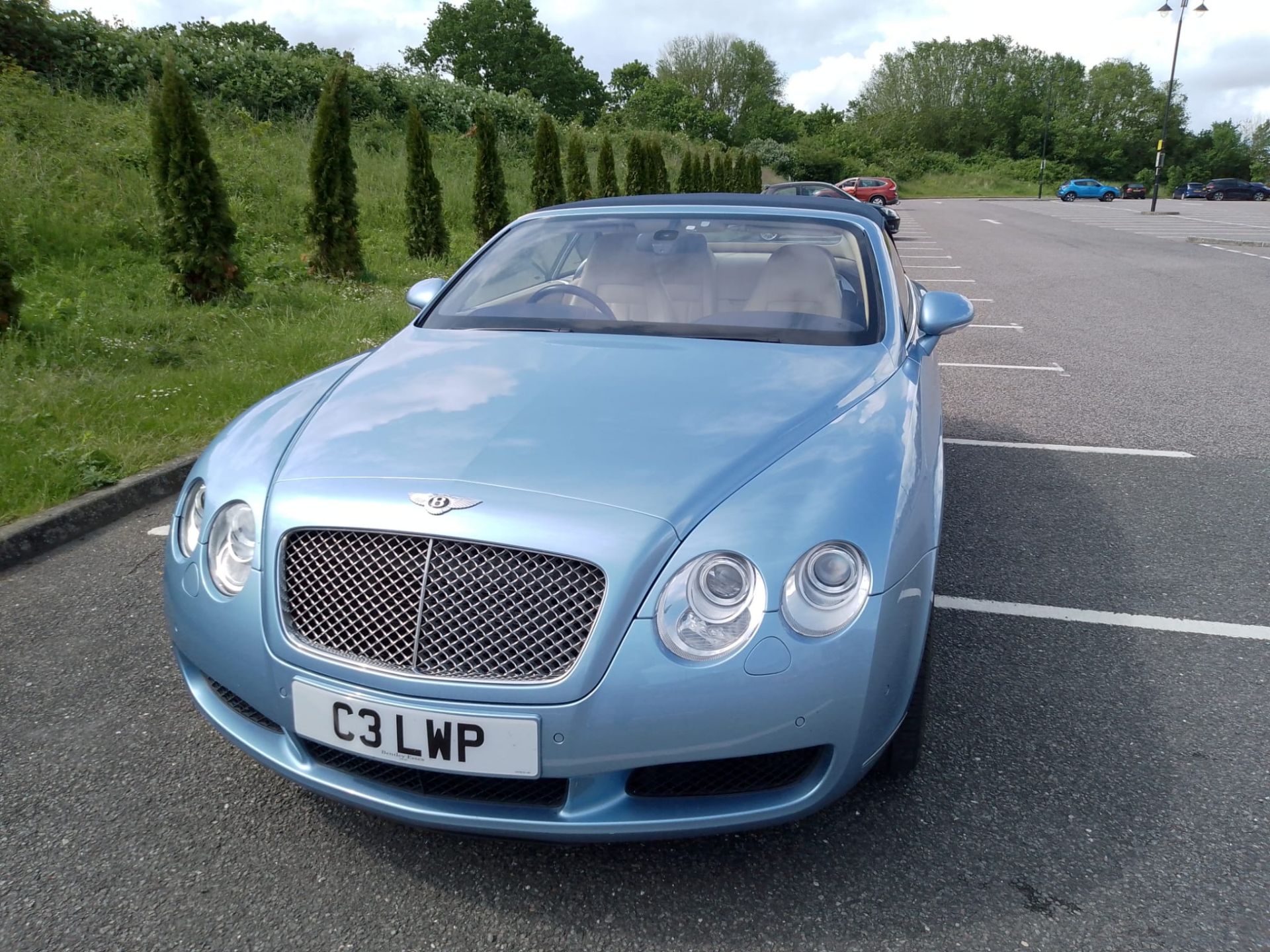 2007 Bentley Continental GTC The current owner purchased the vehicle from Bentley Essex. - Bild 2 aus 20