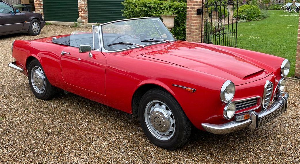 1963 Alfa Romeo 2600 Spider - First Registered 1967 - Image 5 of 25