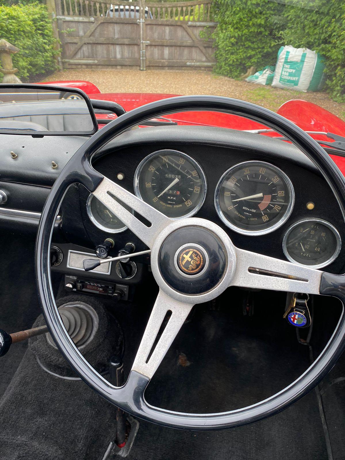 1963 Alfa Romeo 2600 Spider - First Registered 1967 - Image 16 of 25