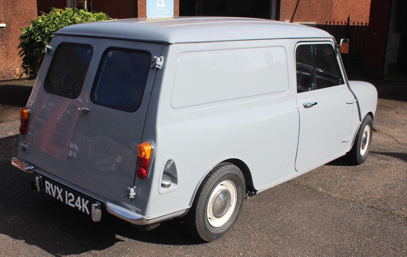 1972 Leyland Mini Van 1000 Make: Leyland Model: Mini Van 1000 Registration: RVX 124K Year: - Image 6 of 10