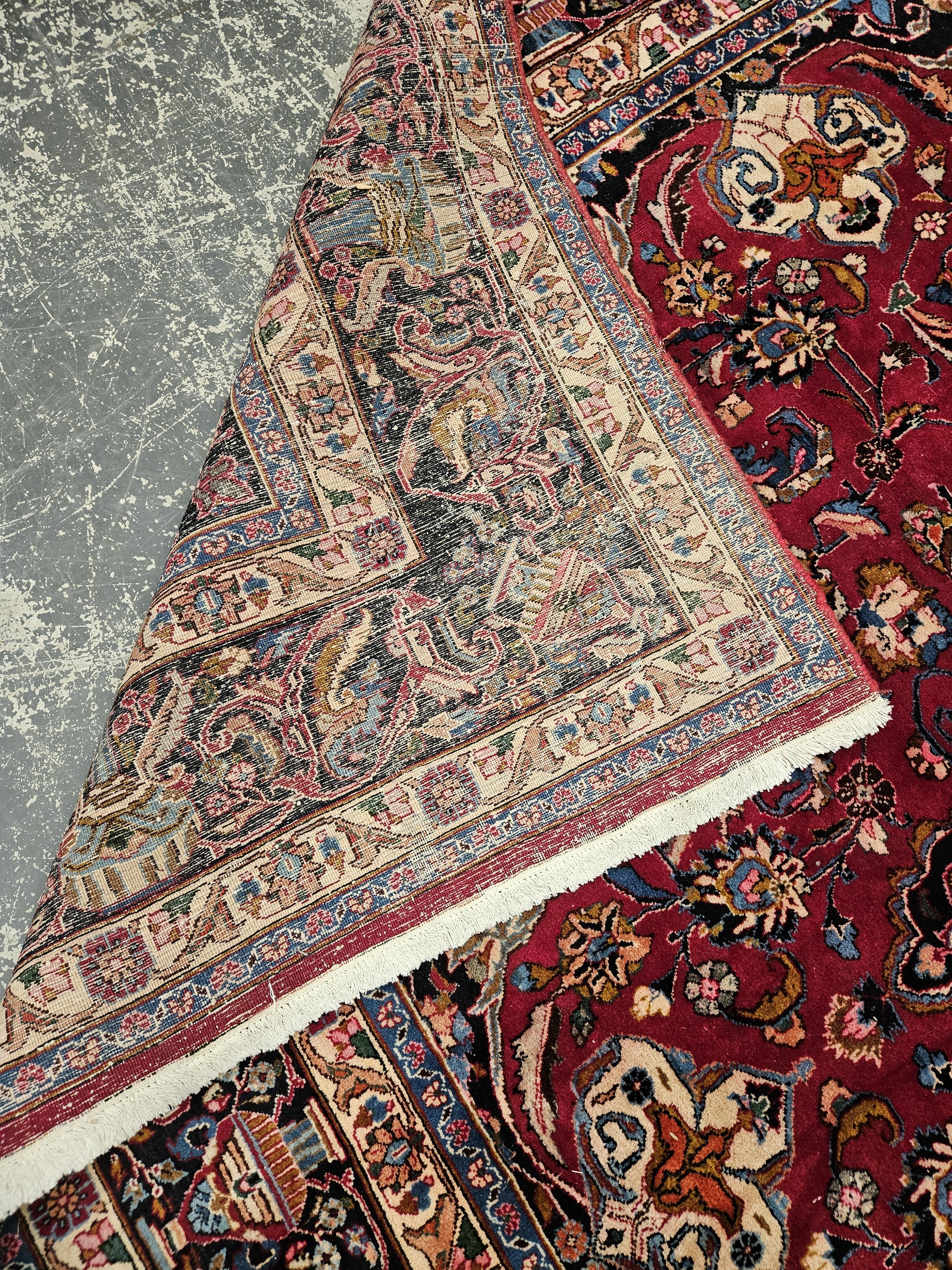 A PERSIAN CARPET OF CLASSIC DESIGN. 296 x 396cms - Image 9 of 9