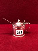 A GEORGE III SILVER DRUM MUSTARD, LONDON 1809, THE HINGED LID WITH SHELL THUMBPIECE AND BALL KNOP,