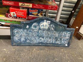 A LEAD SIGN INSCRIBED G R OXFORDSHIRE CONSTABULARY