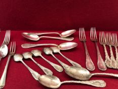 A STERLING SILVER FLORAL CAST PART CUTLERY SET, TWO EUROPEAN SILVER FORKS, 689Gms. TOGETHER WITH A