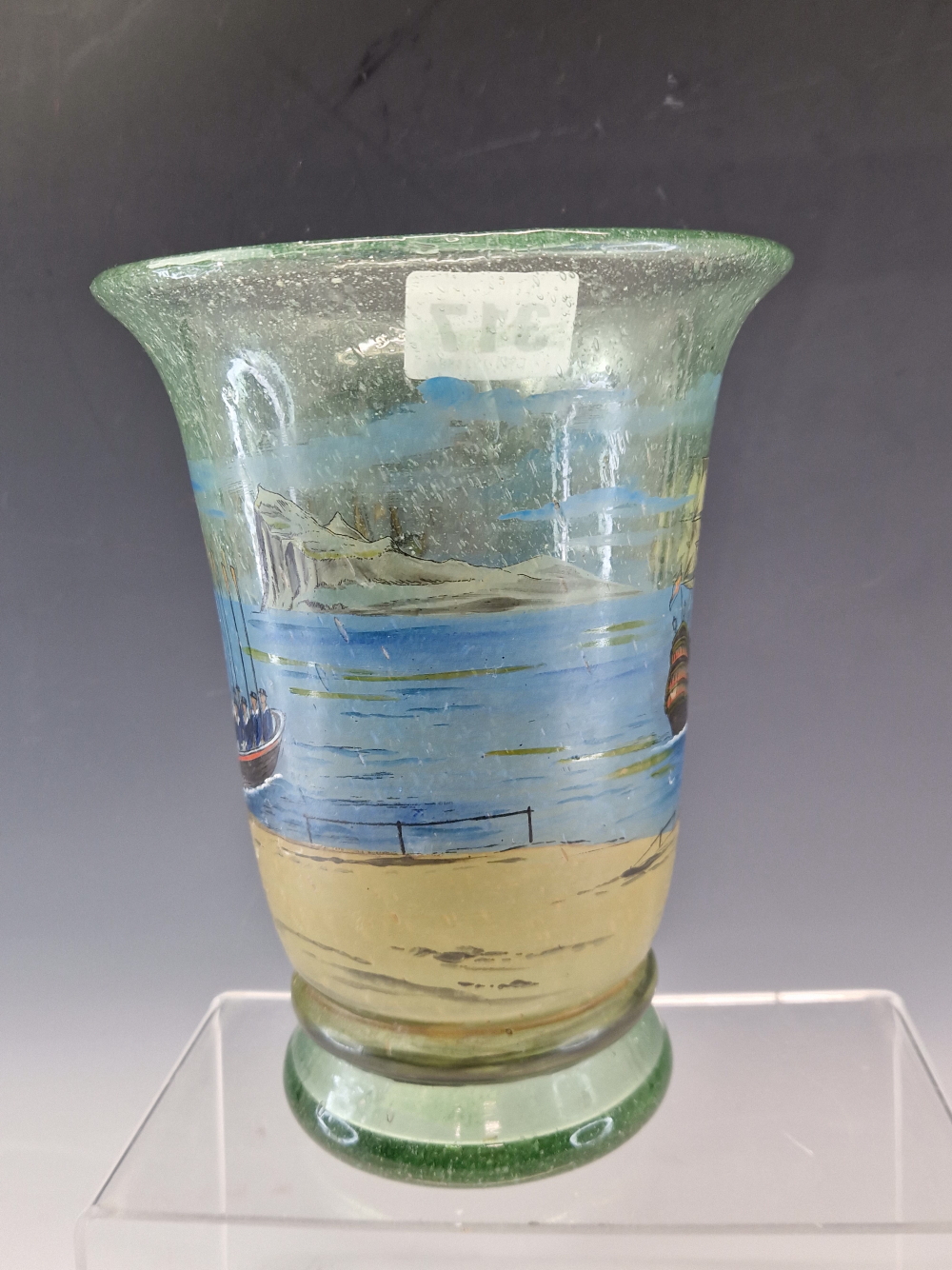 AN EARLY 20th C. GLASS VASE PAINTED WITH 18th C. NAVAL OFFICERS ABOUT TO BE ROWED OUT TO GUN SHIPS - Image 3 of 5