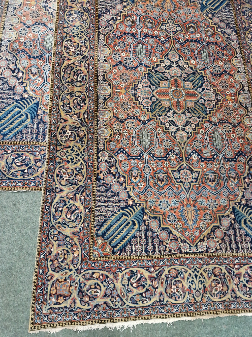 A PAIR OF ANTIQUE PERSIAN KASHAN RUGS. 298 x 132cms - Image 3 of 12