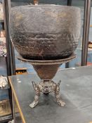 AN ANTIQUE JAPANESE TEMPLE GONG / RIN GONG MEIJI PERIOD. THE LARGE HAND HAMMERED BOWL WITH SCENES OF