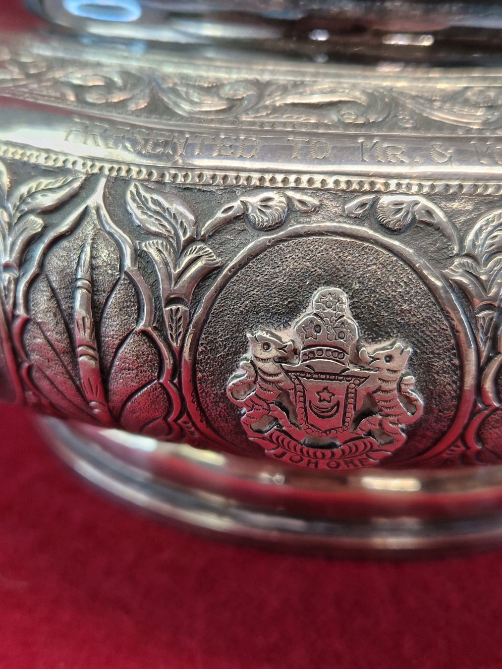 A BURMESE WHITE METAL 1960 PRESENTATION ROSE BOWL AND GRILLE COVER, THE BUN SHAPED SIDES WITH TOWN - Image 11 of 16