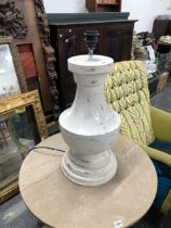 A PAIR OF PAINTED TURNED WOOD LARGE TABLE LAMPS