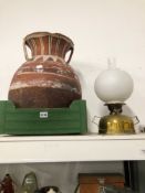 A LARGE STUDIO POTTERY VASE BY PENELOPE BENNETT TOGETHER WITH AN OIL LAMP WITH A TWO HANDLED BRASS