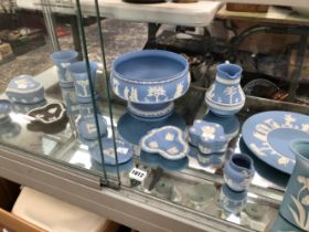 A QUANTITY OF WEDGWOOD JASPER PIN TRAY, JUGS, VASES AND A LARGE BOWL