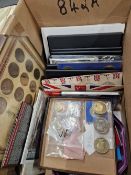 BRITISH AND COMMONWEALTH COINS AND COMMEMORATIVE MEDALLIONS, MAINLY ELIZABETH II BUT TO INCLUDE