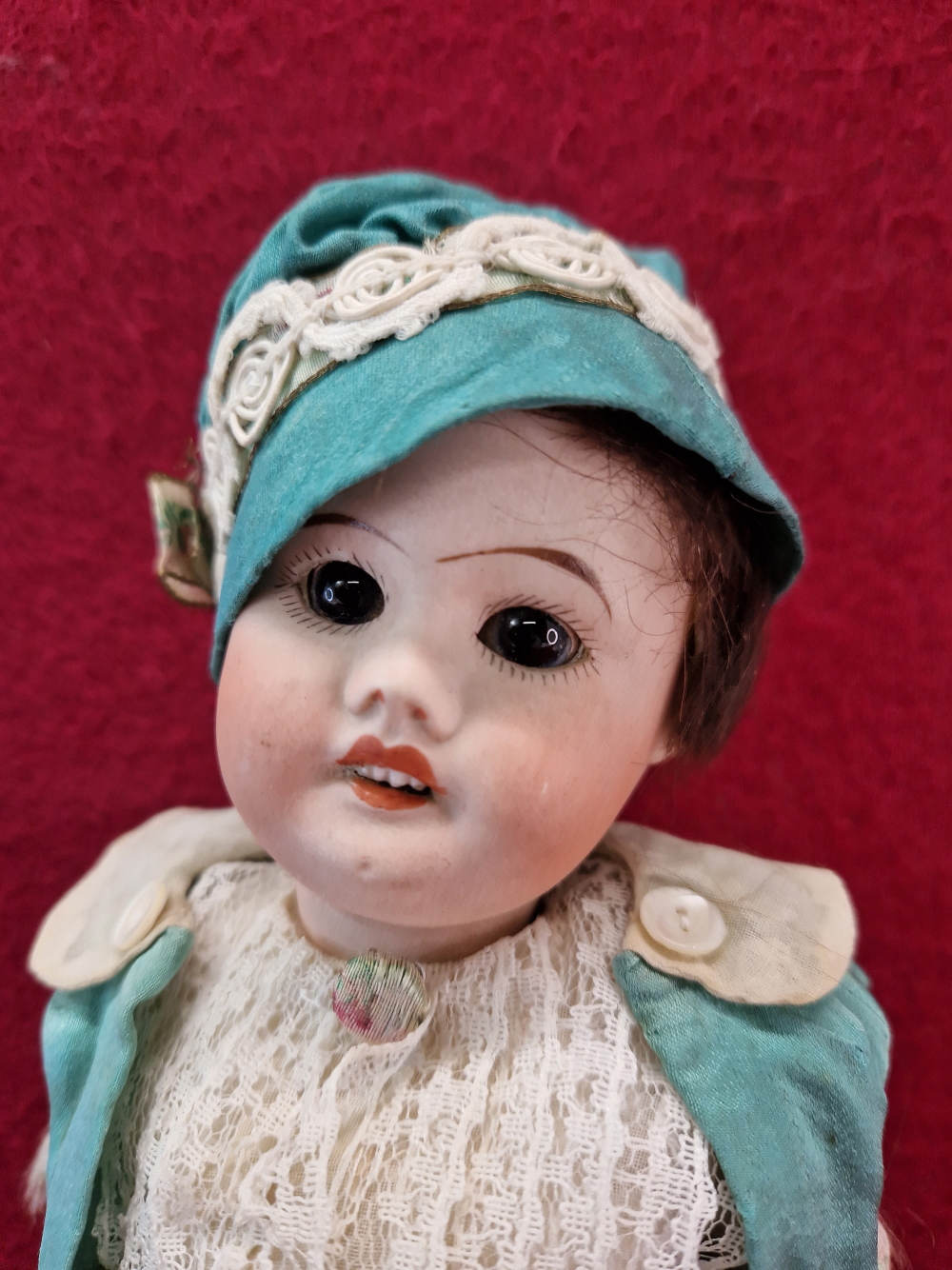 AN SFBJ 60 BISQUE HEADED DOLL WITH SLEEPING EYES AND OPEN MOUTH. H 32cms. - Image 2 of 6