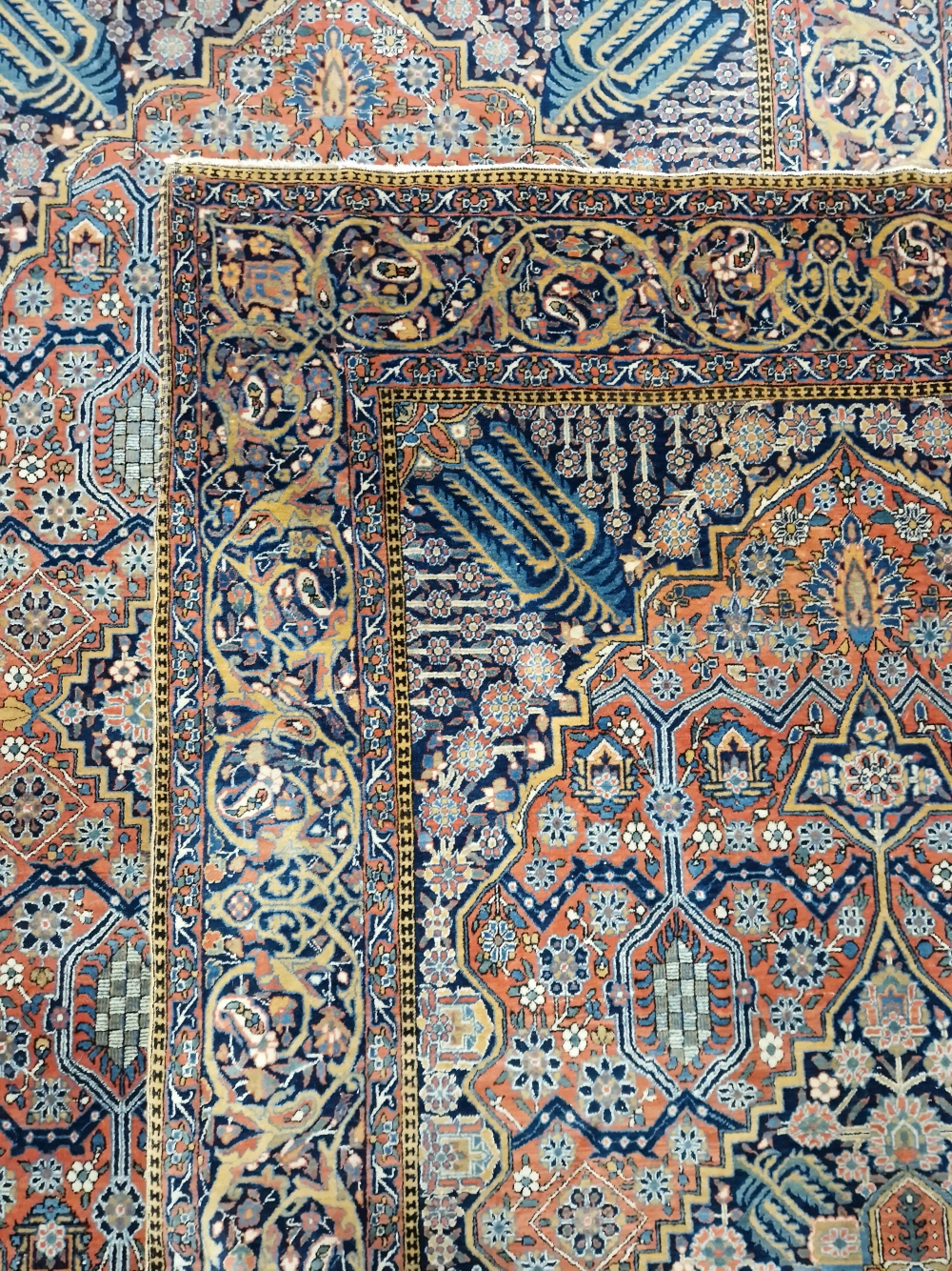 A PAIR OF ANTIQUE PERSIAN KASHAN RUGS. 298 x 132cms - Image 7 of 12