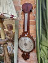 A RONCHETTI OF MANCHESTER MAHOGANY BANJO BAROMETER WITH AN ALCOHOL THERMOMETER ABOVE THE CIRCULAR