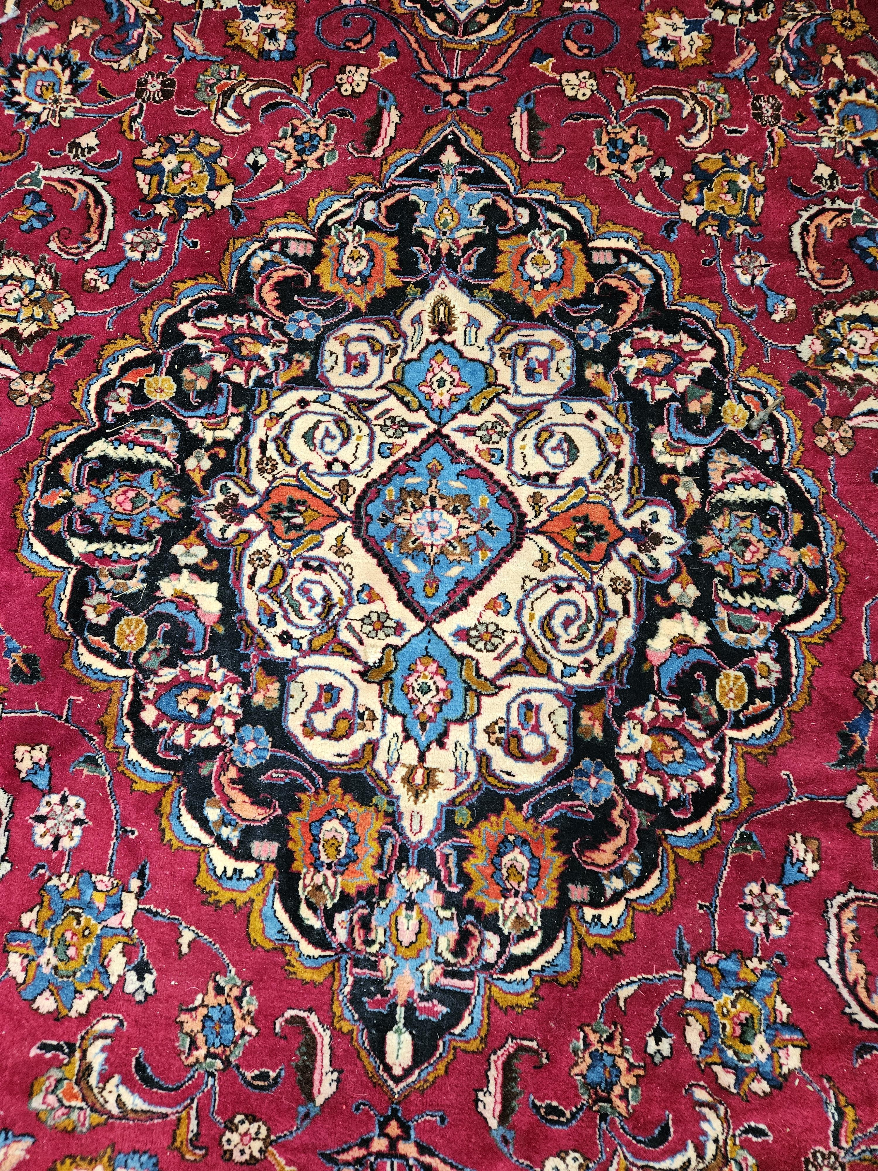 A PERSIAN CARPET OF CLASSIC DESIGN. 296 x 396cms - Image 8 of 9