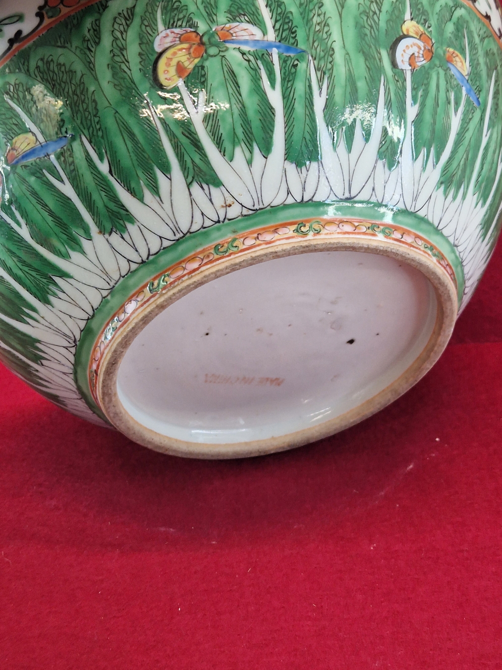 A CANTON BOWL PAINTED WITH BUTTERFLIES AMONGST BANDS OF STIFF LEAVES. Dia 27.5cms. - Image 4 of 5