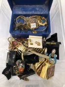 A 9ct WITH METAL CORE HINGED BANGLE, A ROTARY WATCH, COSTUME EARRINGS AND A COLLECTION OF