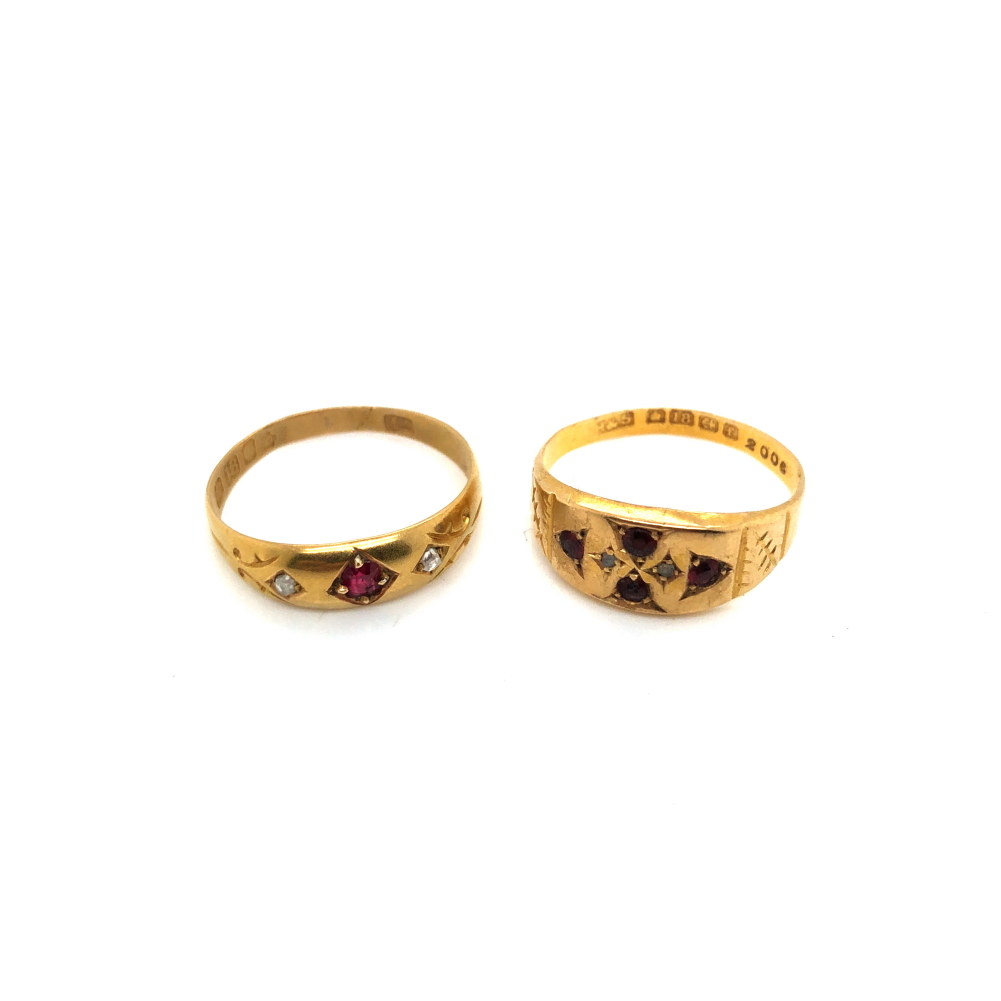 AN ANTIQUE 18ct GOLD RUBY AND DIAMOND PANEL RING DATED 1905 TOGETHER WITH A FURTHER VICTORIAN 18ct - Image 3 of 3