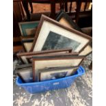 A GROUP OF ANTIQUE AND LATER FRAMED DECORATIVE PRINTS