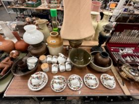 AN OIL LAMP, TWO TABLE LAMPS, SHERIDEN TEA WARES, STUDIO POTTERY BOWLS, ETC.