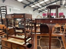 A GROUP OF OCCASIONAL FURNITURE INCLUDING AN OAK CUTLERY TABLE, A CONSOLE TABLE ETC (4)