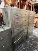 A PAIR OF CONTEMPORARY METAL CLAD DESIGNER THREE DRAWER CHESTS (2)