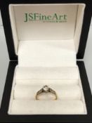 A VINTAGE 18ct AND PLAT STAMPED DIAMOND SOLITAIRE RING. DIAMOND MEASUREMENTS 4.6 X 2.4mm. FINGER