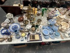 A GILT METAL CASED CLOCK, BLUE JASPER WARES, MISCELLANEOUS GLASS, PORTMEIRION AND OTHER VASES, ETC