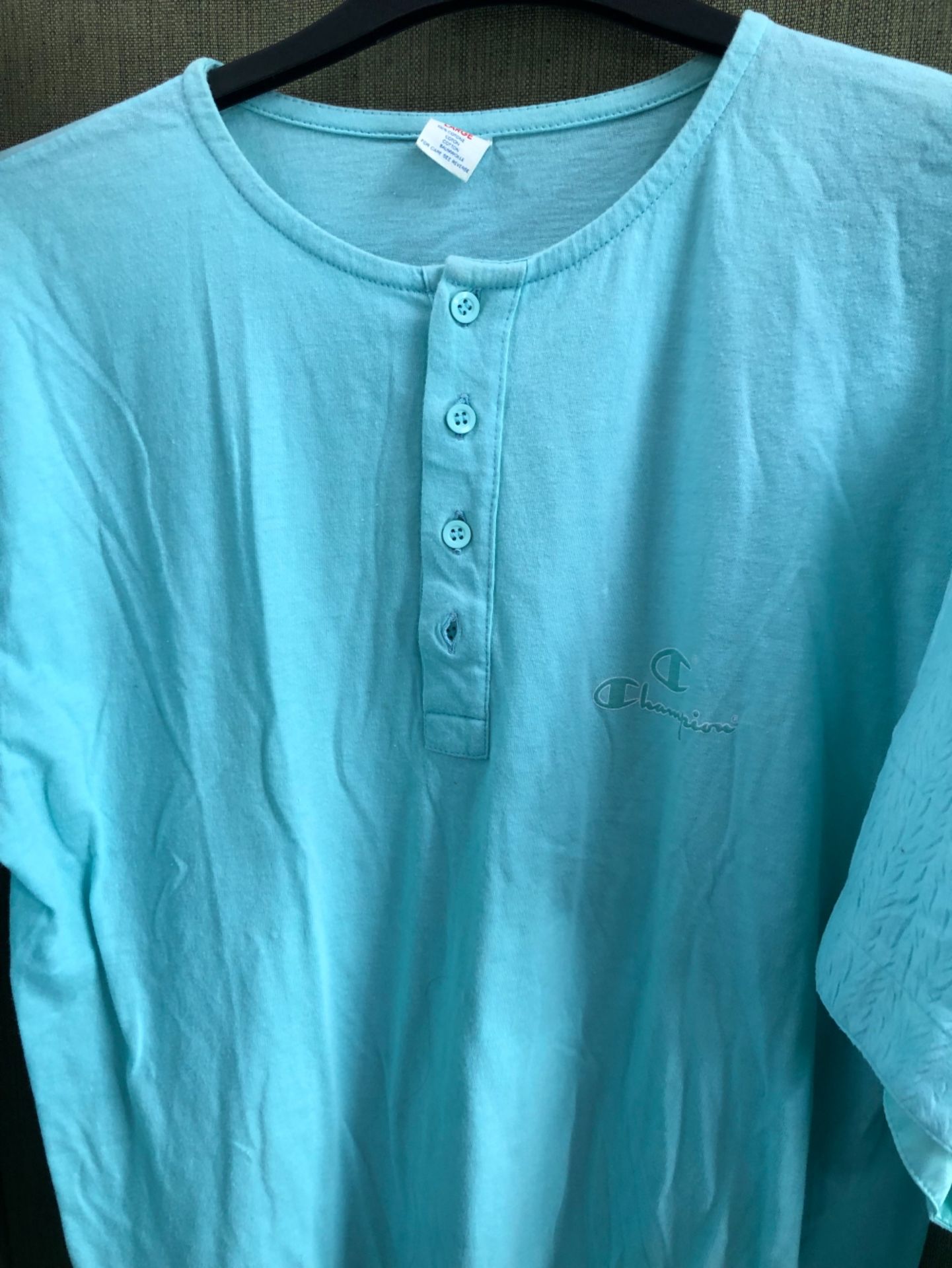 A MINT GREEN ELLESSE T-SHIRT SIZE USA 10W AND SHORTS USA 12, TOGETHER WITH A 100% COTTON MATCHING - Bild 2 aus 9
