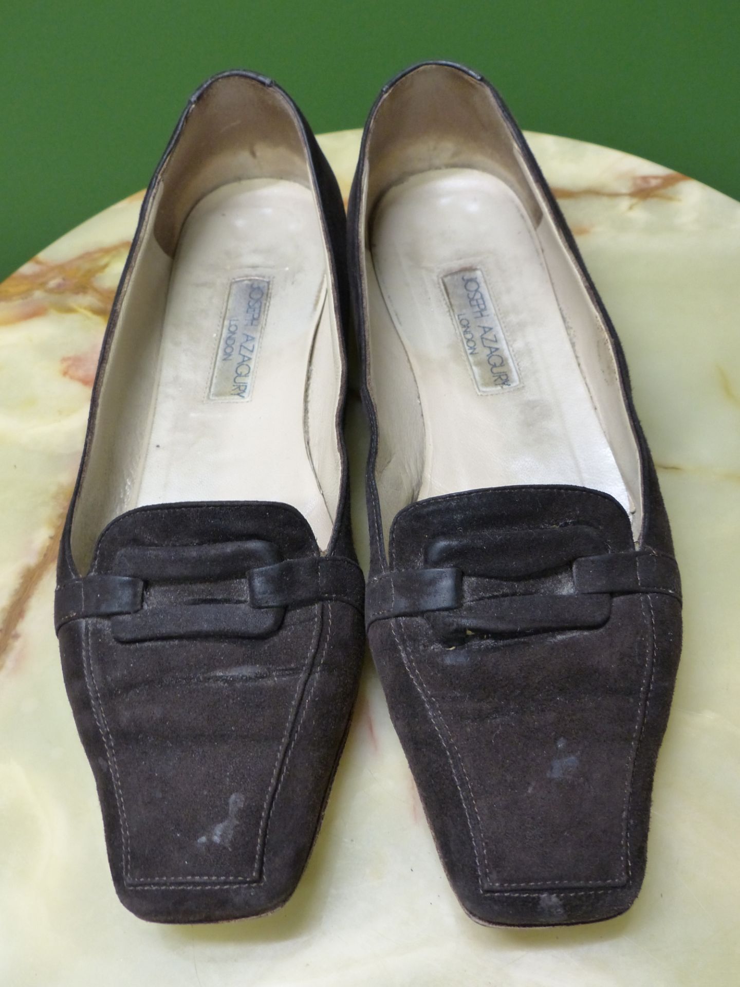 SHOES. THREE PAIR OF JOSEPH AZAGURY LONDON. SUEDE BROWN FLATS EUR SIZE 39. BLACK LEATHER AND SUEDE - Image 14 of 15
